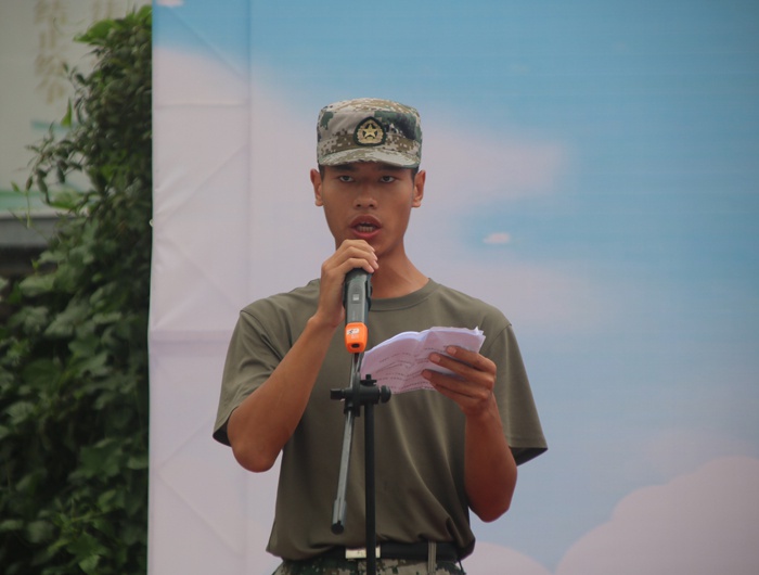 教官发言.JPG